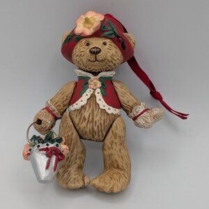 Hallmark Keepsake Gift Bearers 2003, 5th in the Gift Bearers Series, Ornament